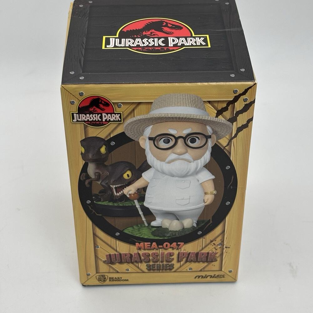NEW 2025 Beast Kingdom Jurassic Park Blind Box Mini Figure. Unopened. Sealed.
